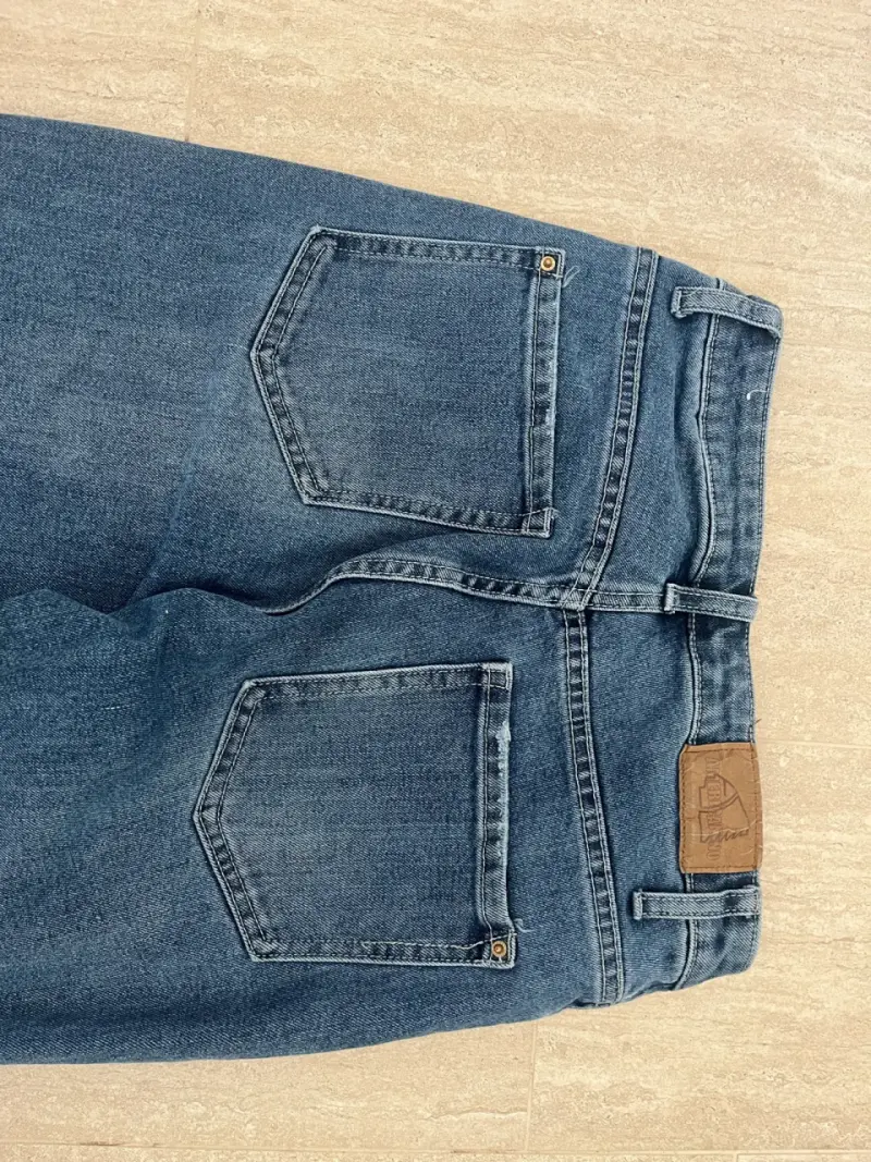 Jeans azul clásicos - 3