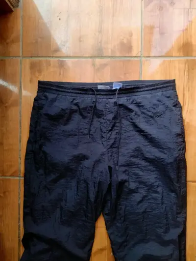 Trackpant Reebok Con Cierre en Bastas - miniatura 3