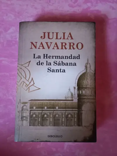 Libro 'La Hermandad de la Sábana Santa' - miniatura 1