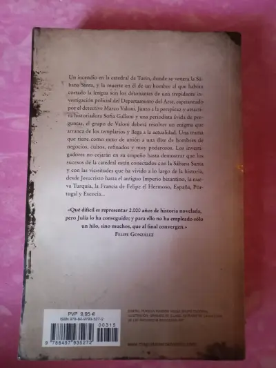 Libro 'La Hermandad de la Sábana Santa' - miniatura 2