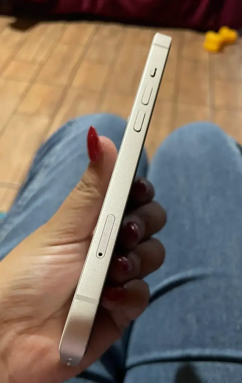 iPhone 13 128gb  blanco - 3