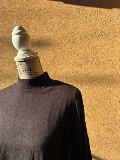 Polera negra de cuello alto HYM TALLA L - miniatura 6