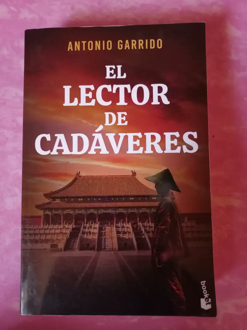 Libro El Lector de Cadáveres - 1