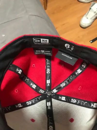 Gorra roja New Era Pioneers - miniatura 2