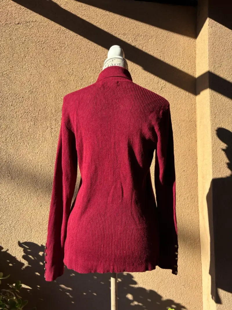 Sweater cuello alto burdeos - 3