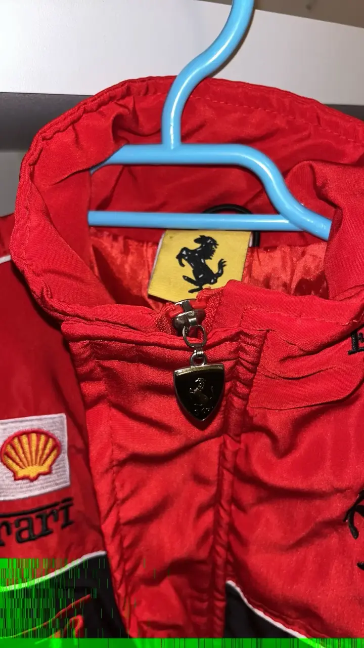 Chaqueta Ferrari roja deportiva - 5