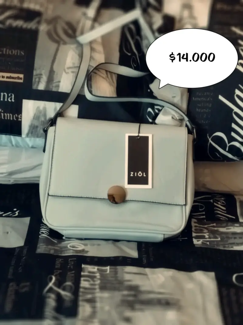 Cartera color celeste Ziol