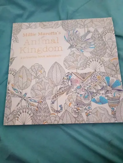 Libro para colorear Animal Kingdom - miniatura 1