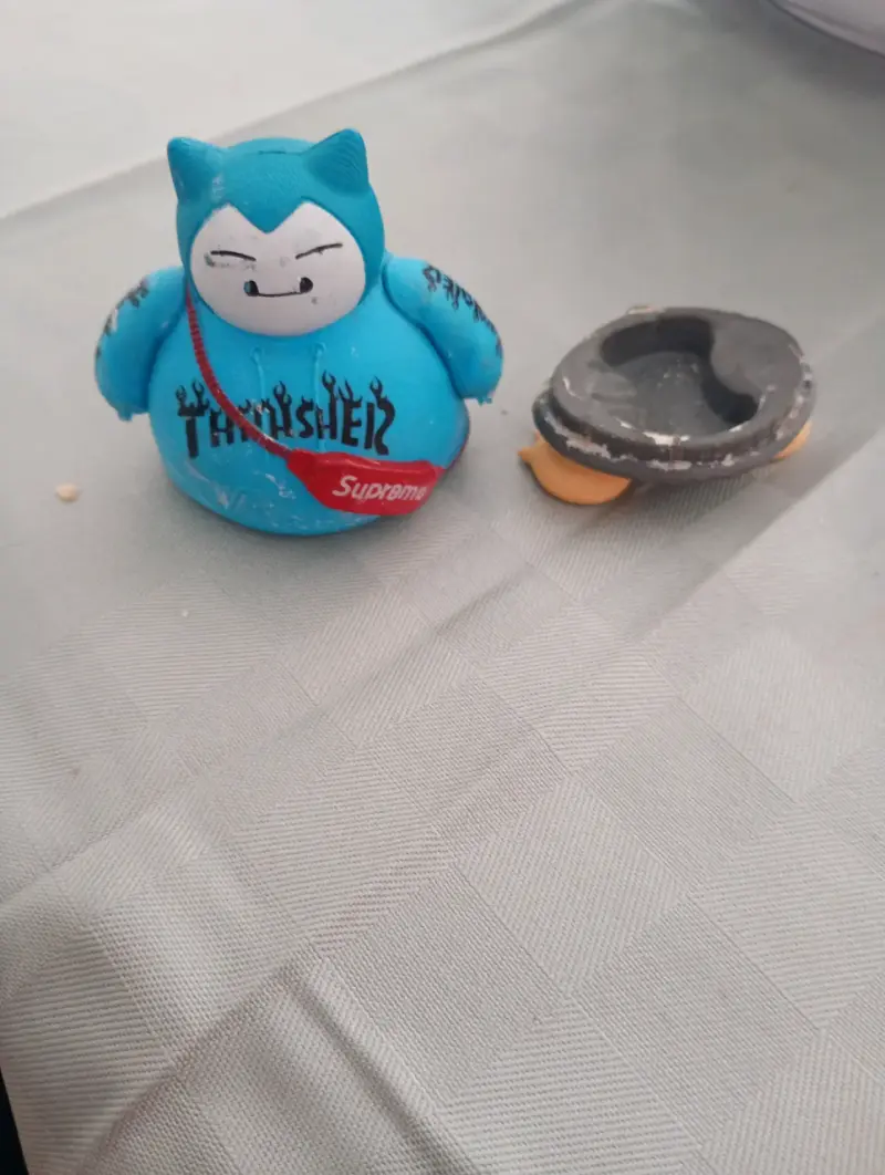 Figura Snorlax drip - 2