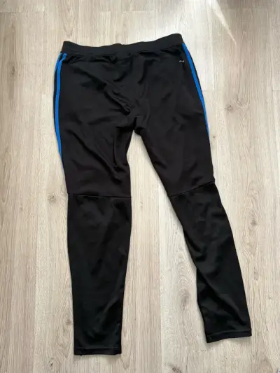 Pantalón deportivo adidas - miniatura 3