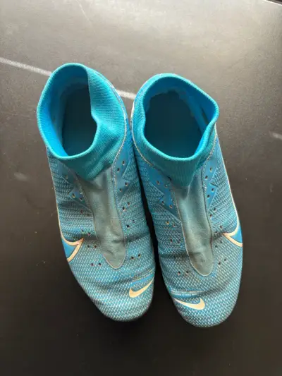 Zapatos baby fútbol talla 42,5 - miniatura 2
