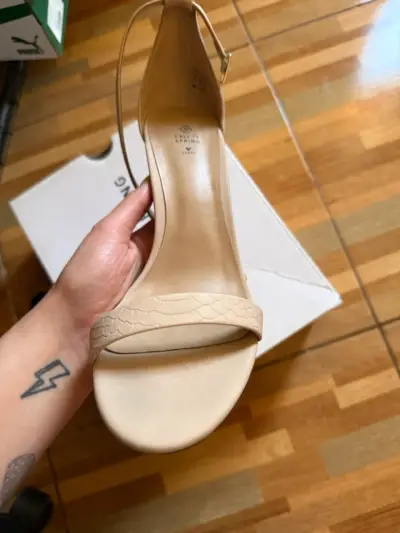 Sandalias tacón alto beige - miniatura 3