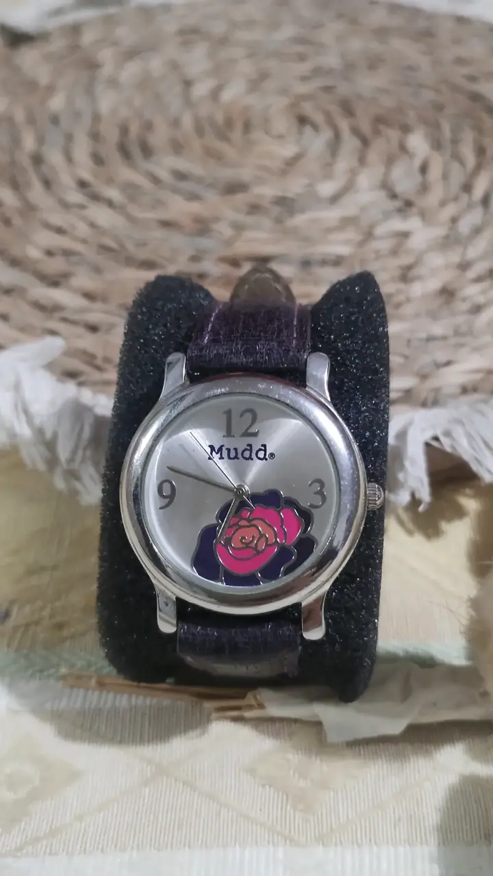 Reloj Mudd con diseño floral - 2