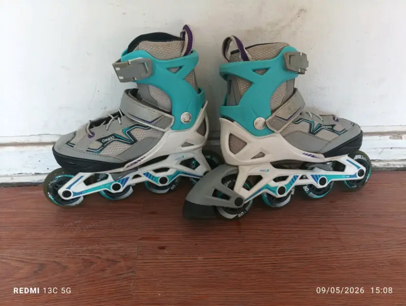 Patines en línea gris y celeste - 1