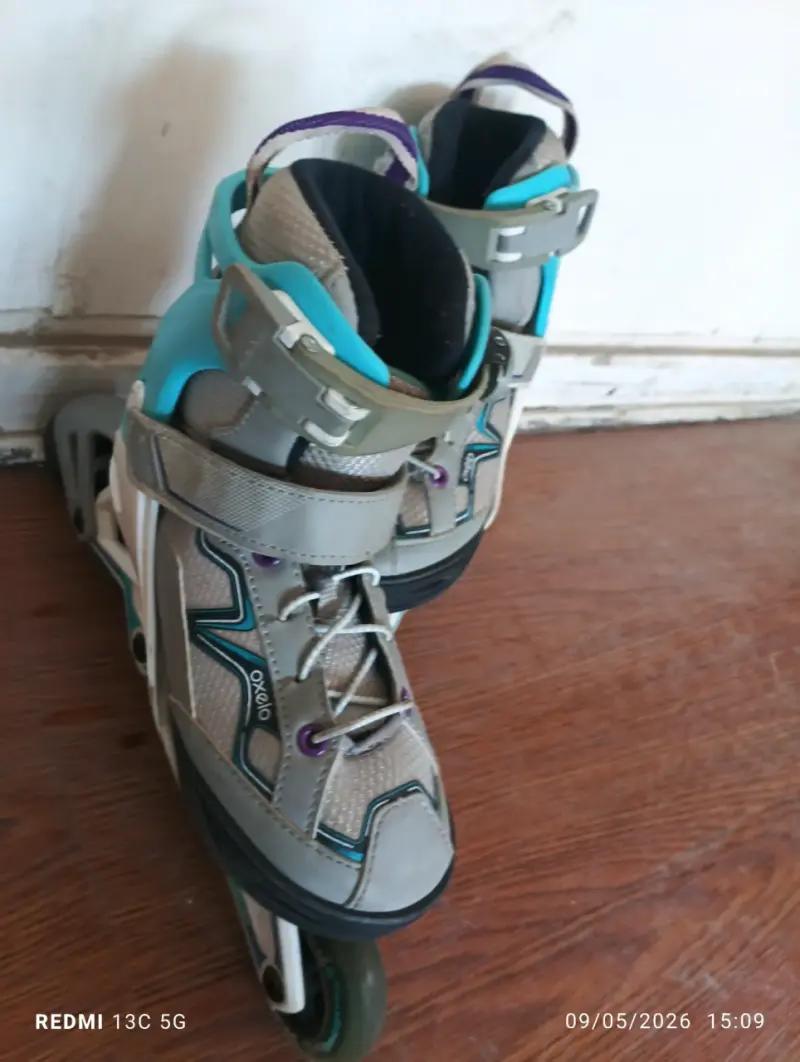 Patines en línea gris y celeste - 4