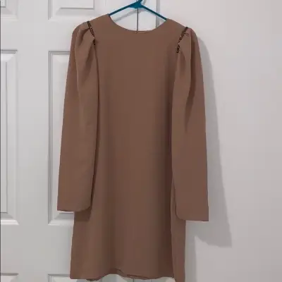 Vestido palo rosa con detalles metálicos - miniatura 6
