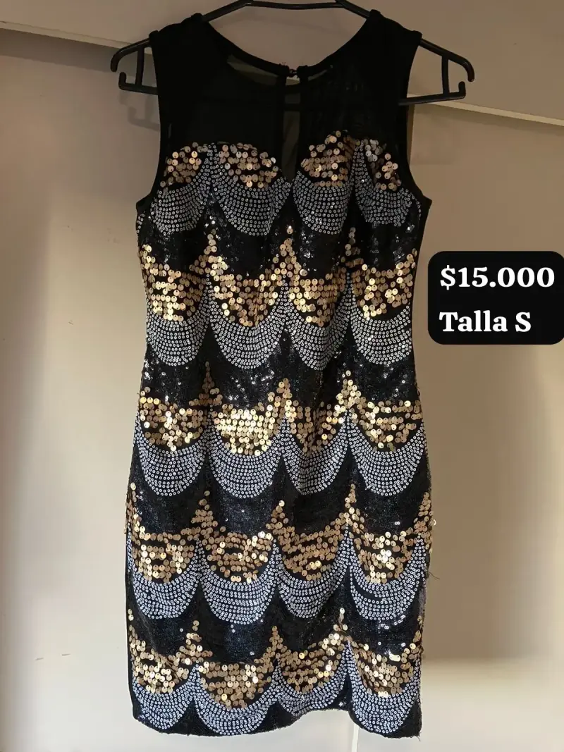 Vestido con lentejuelas negro y dorado