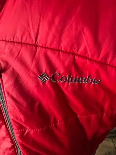 Chaqueta roja Columbia - miniatura 2