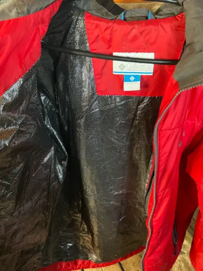 Chaqueta roja Columbia - miniatura 4