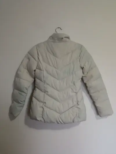 Chaqueta blanca acolchada - miniatura 2