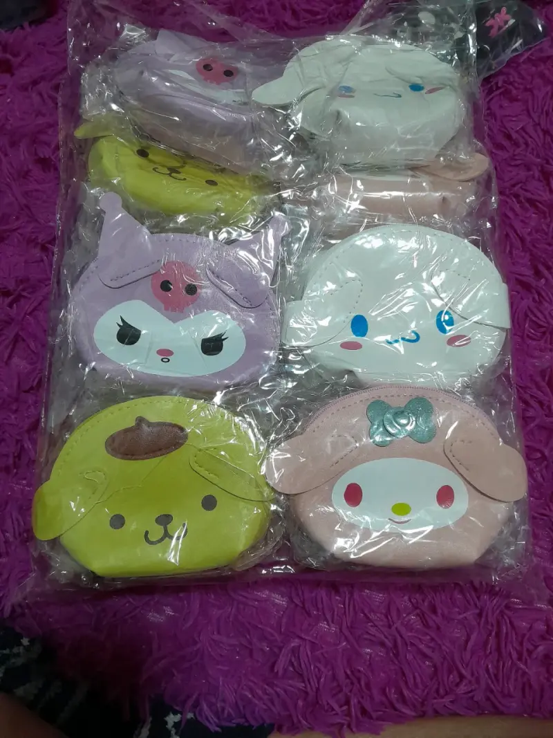 Set de monederos con personajes