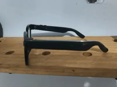 Anteojos de marco negro inteligentes - miniatura 5