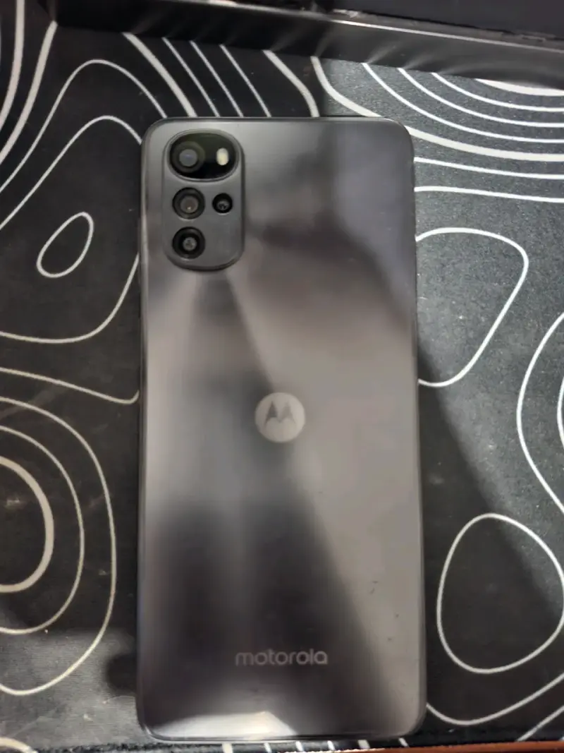 Teléfono moto g22 - 2