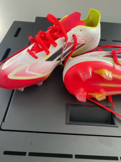 Chuteadores Adidas f50 pro performance 39 1/2 - miniatura 4