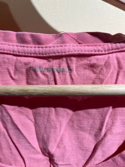 Polera rosa con estampado floral - miniatura 3