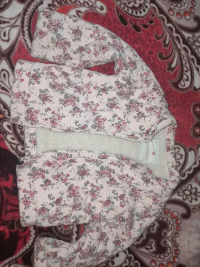 Chaqueta infantil floreada - miniatura 1