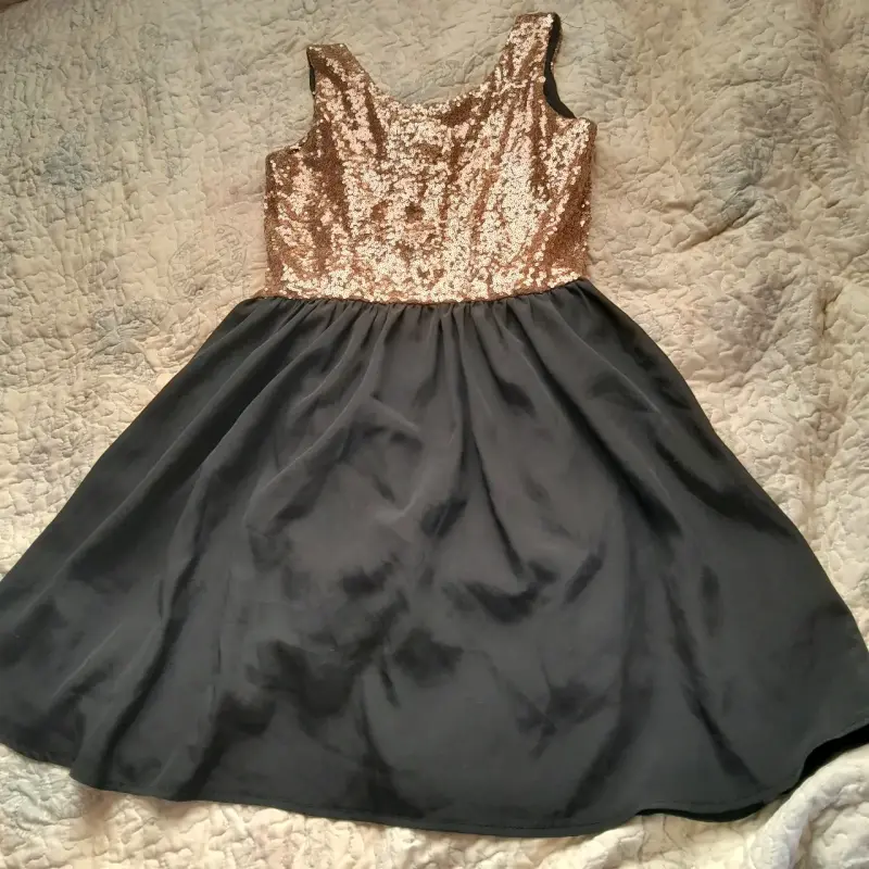Vestido corto lentejuelas doradas - 1