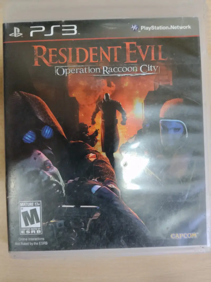 Resident Evil PS3 en buen estado - 1