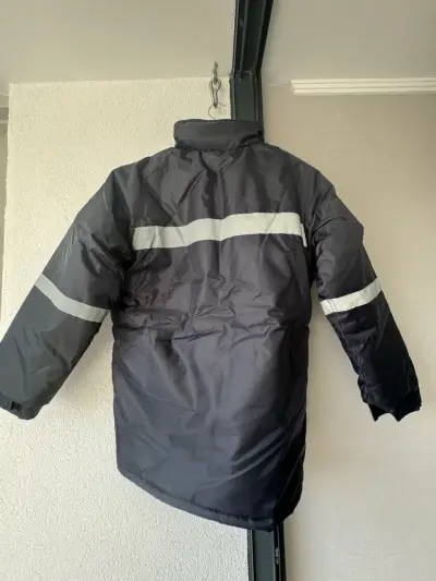 Chaqueta con reflejantes - miniatura 2