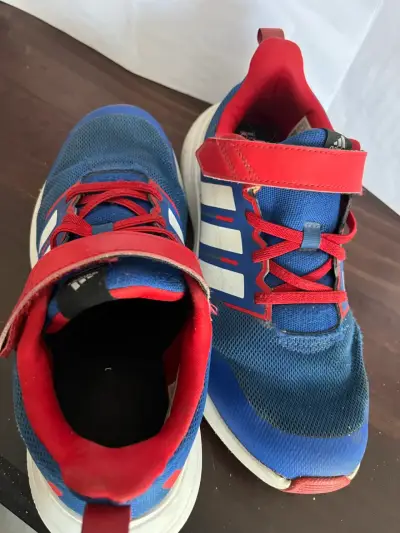 Zapatillas deportivas azul y rojo - miniatura 4