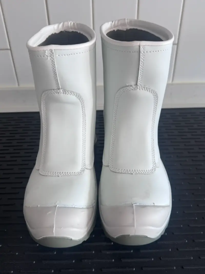 Botas blancas de seguridad - 1