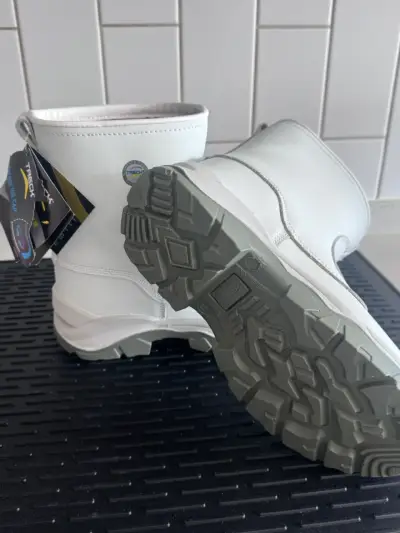 Botas blancas de seguridad - miniatura 4
