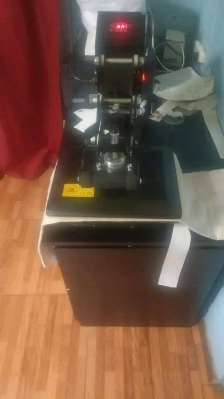 Máquina de estampado profesional