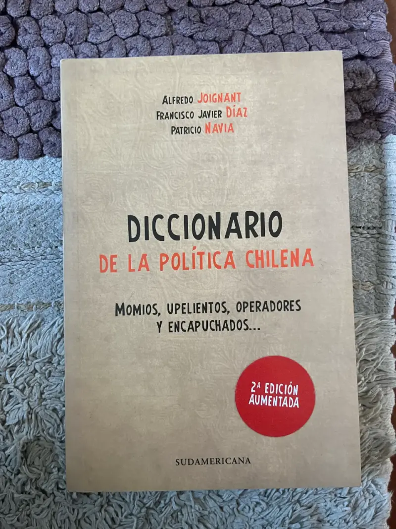 Diccionario de la Política Chilena