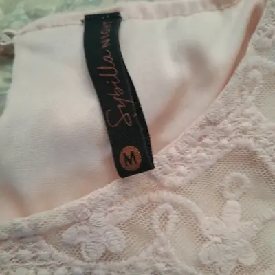 Vestido encaje rosa claro - miniatura 3