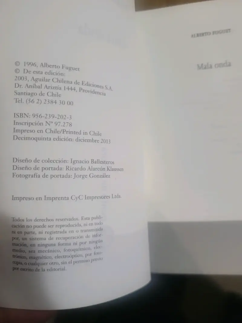 Libro Mala Onda de Alberto Fuguet - 3