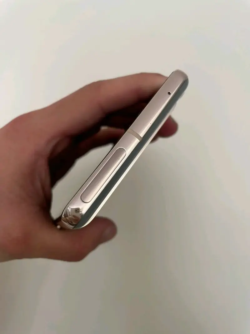 Google pixel 7 pro - 6