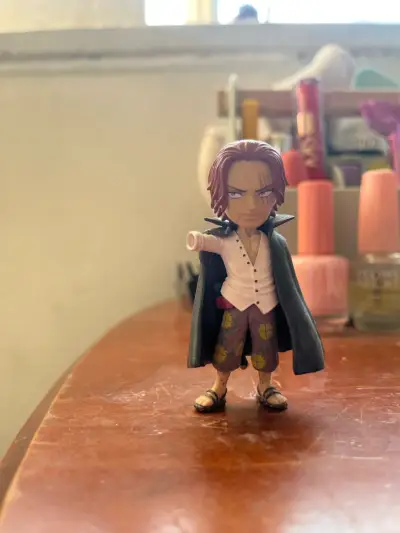 Figura de acción pirata anime - miniatura 1