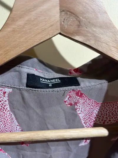 Blusa sin mangas con estampado - miniatura 3