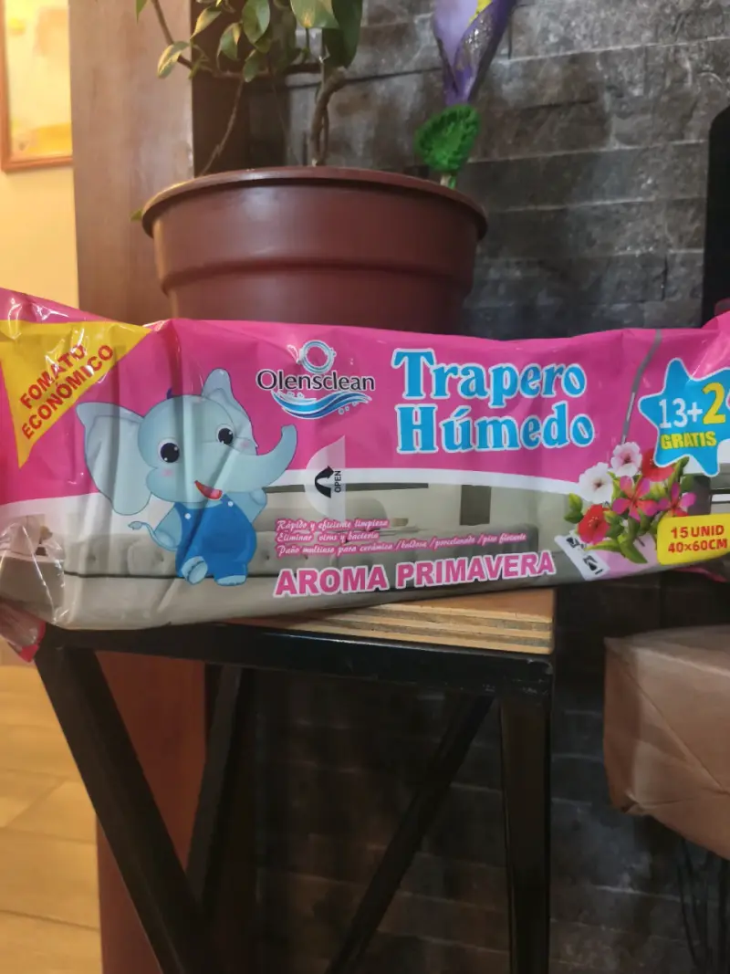 Traperos húmedos aroma primavera