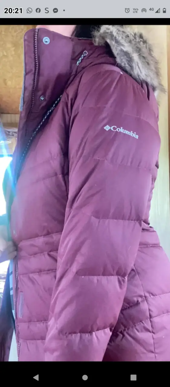 Parka marrón con capucha - 1