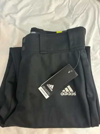 Pantalones negros Adidas Aeroready - miniatura 1