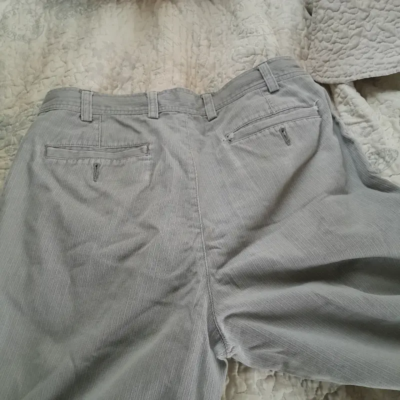 Pantalón gris holgado Hombre - 4