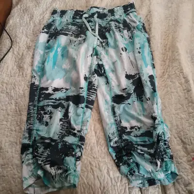 Bermudas de deporte estampadas - miniatura 1