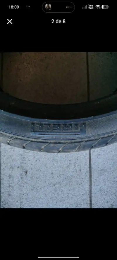 Neumático Pirelli usado - miniatura 1