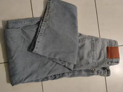 Jeans grises Zara - miniatura 1